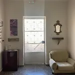 Holiday home Reina House *