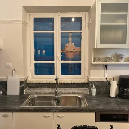 Reina House ハニア